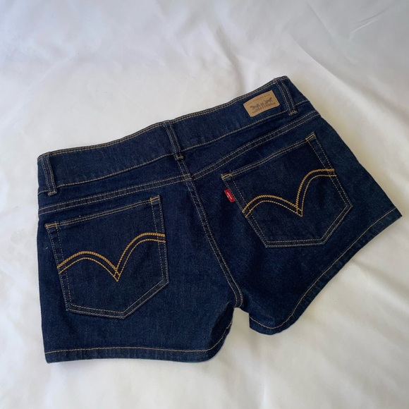 Levi Shorty Short Dark Denim Jean Shorts - Picture 3 of 6
